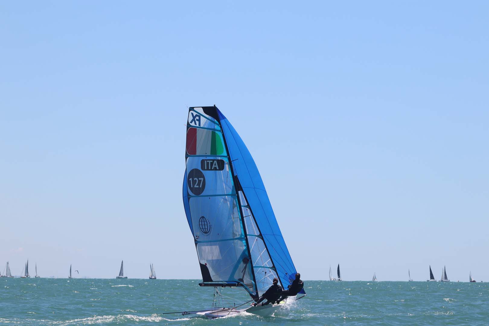 LNIO_49FX_28er_2021_DA21_0121