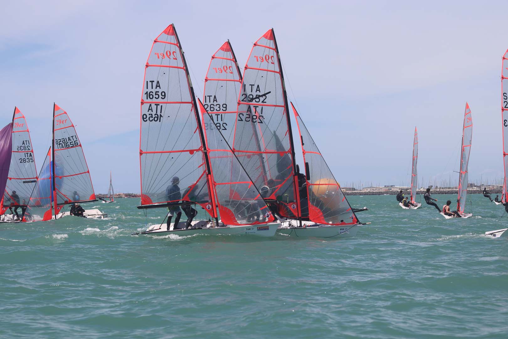 LNIO_49FX_28er_2021_DA21_1068