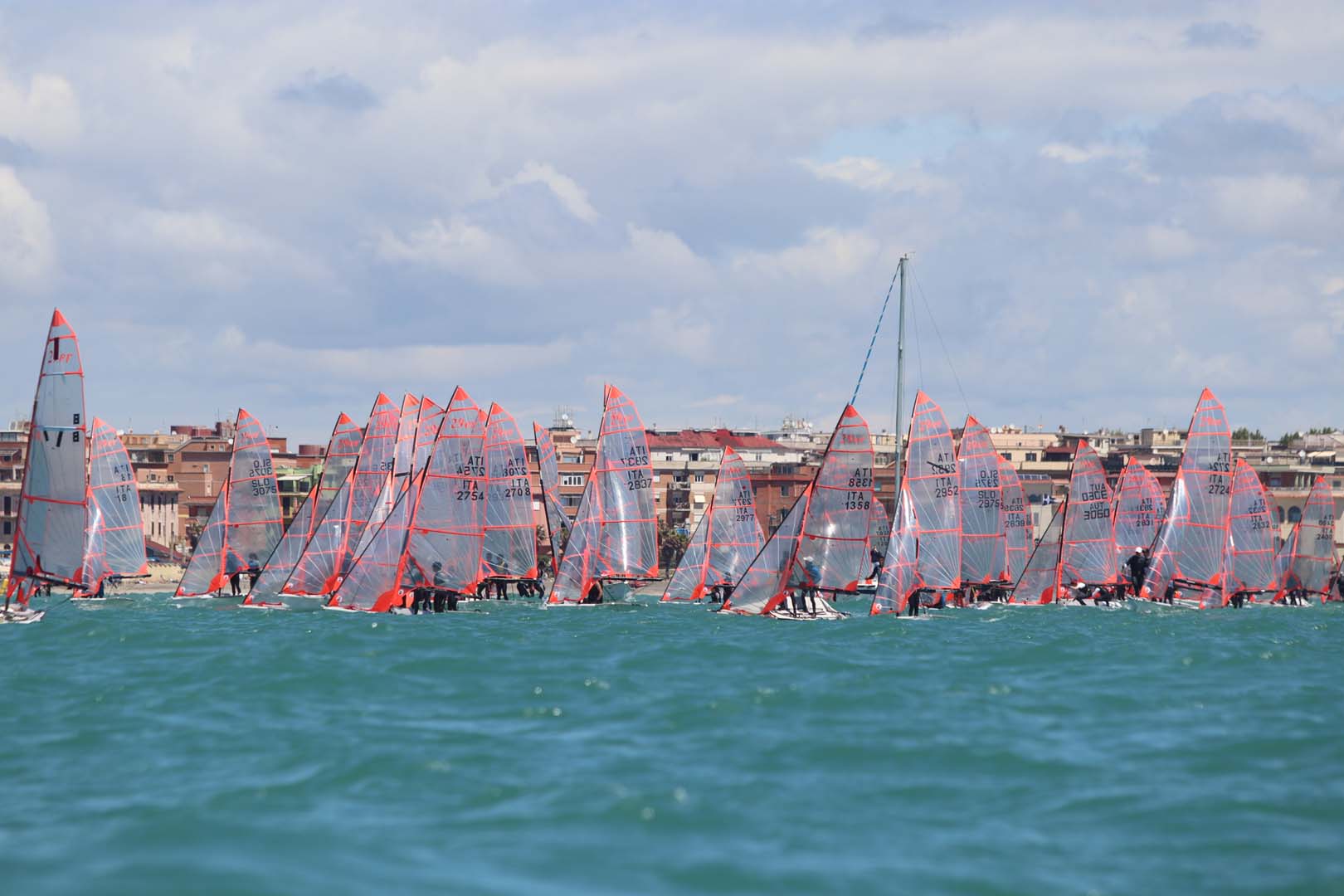 LNIO_49FX_28er_2021_DA21_1424