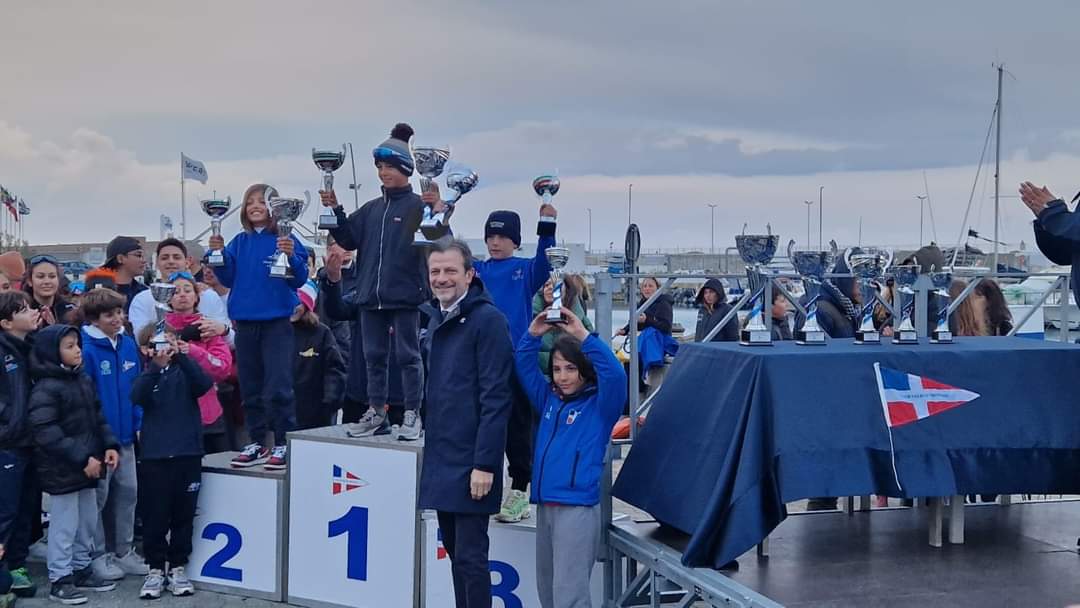 Carnival race 2024 lnio (2)