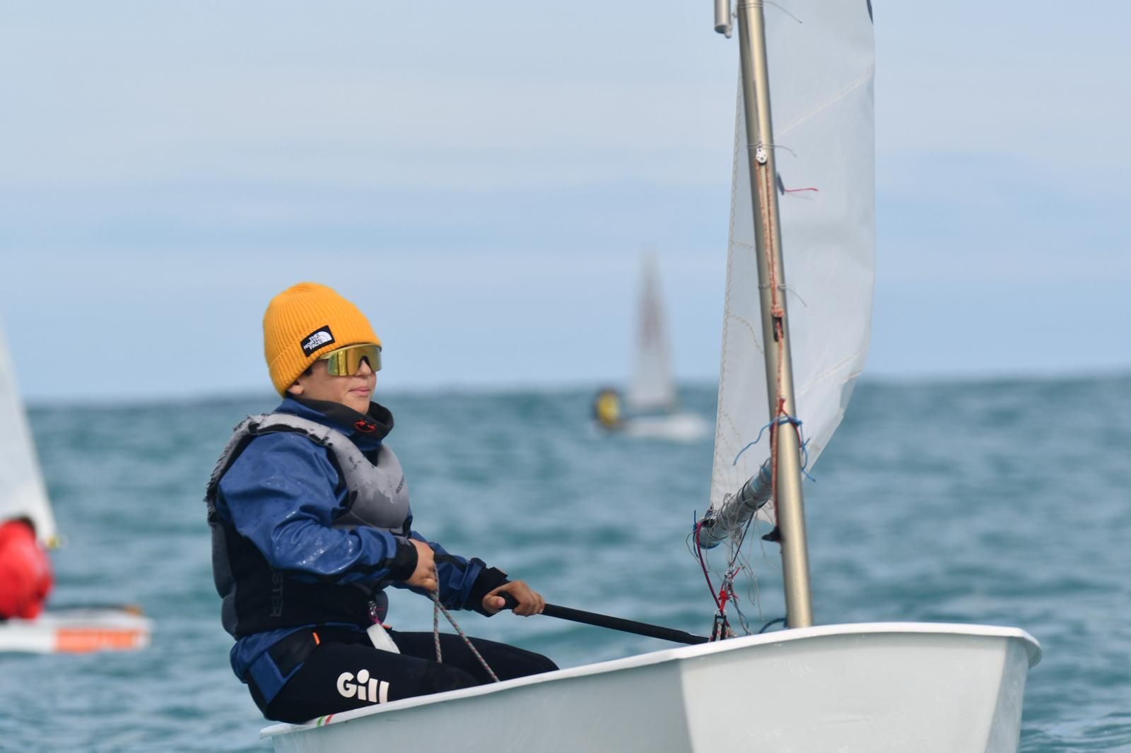 Optimist in navigazione alla Carnival Race di Crotone